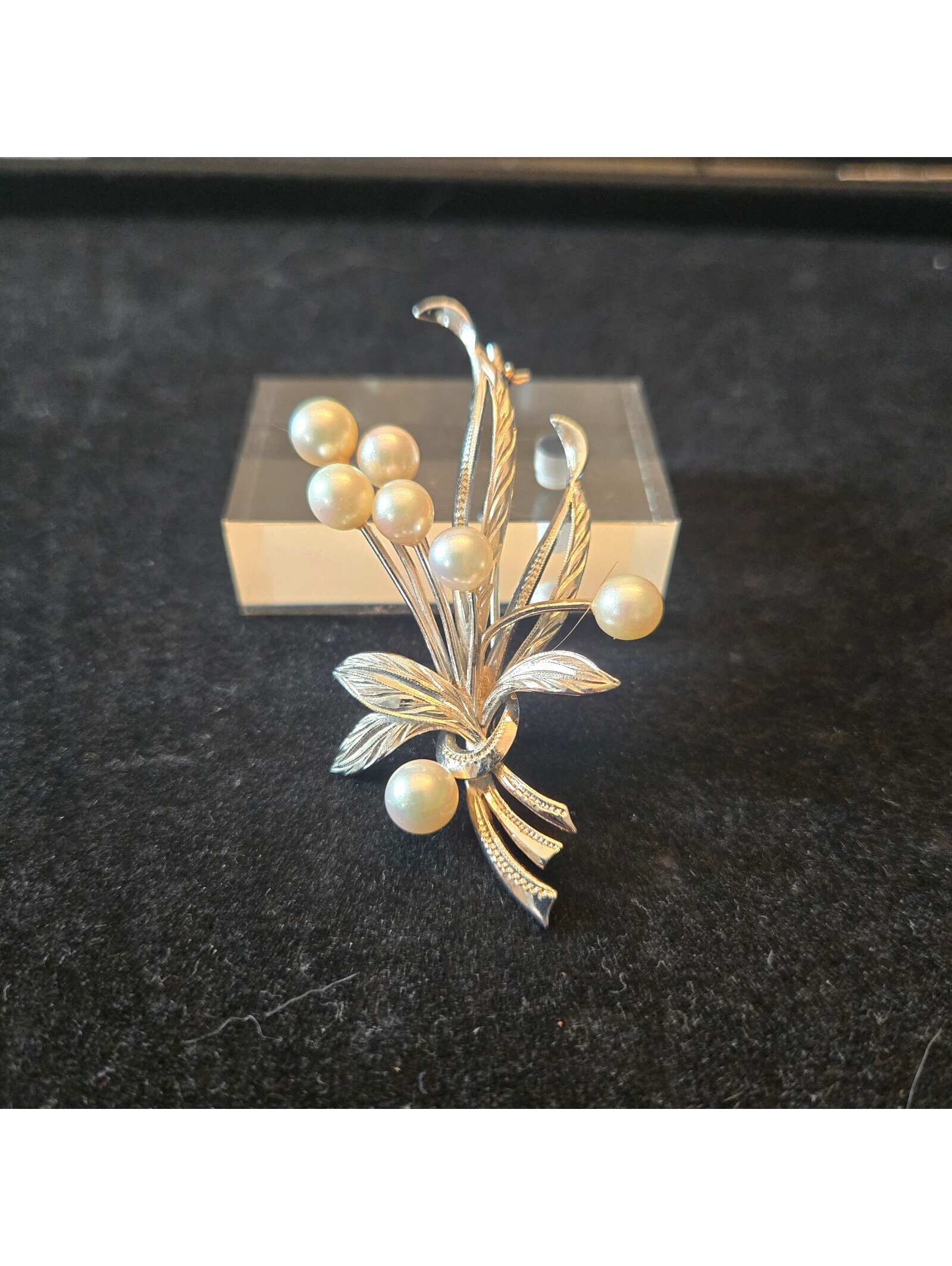 Vintage Sterling Silver Faux Pearl Floral Spray Brooch Leaf Ribbon Pin Elegant